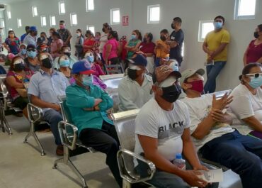 Team um Oltner Chirurg bekämpft in Mexiko den Grauen Star